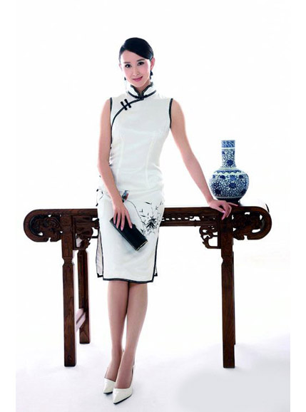 看片APP永久免费旗袍設計